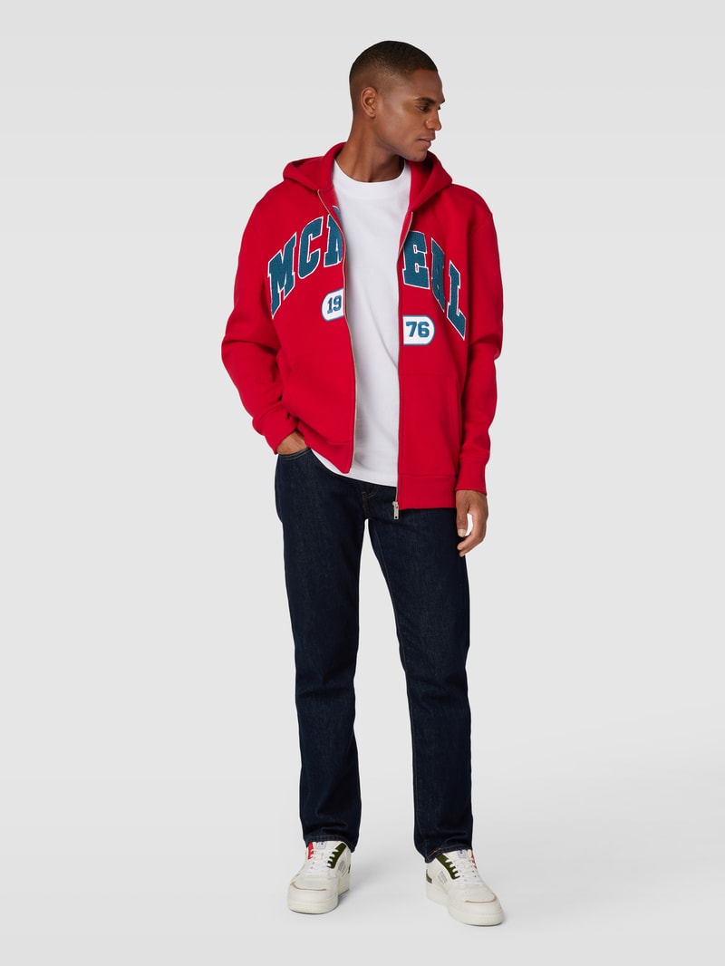 Sweatjacke mit Kapuze in kirschrot
