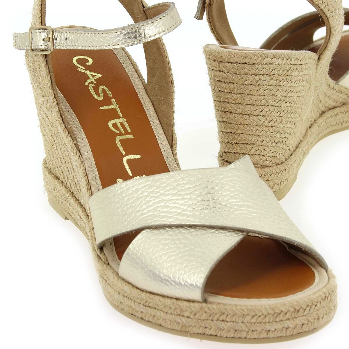 Casteller  49 116 866 - Or