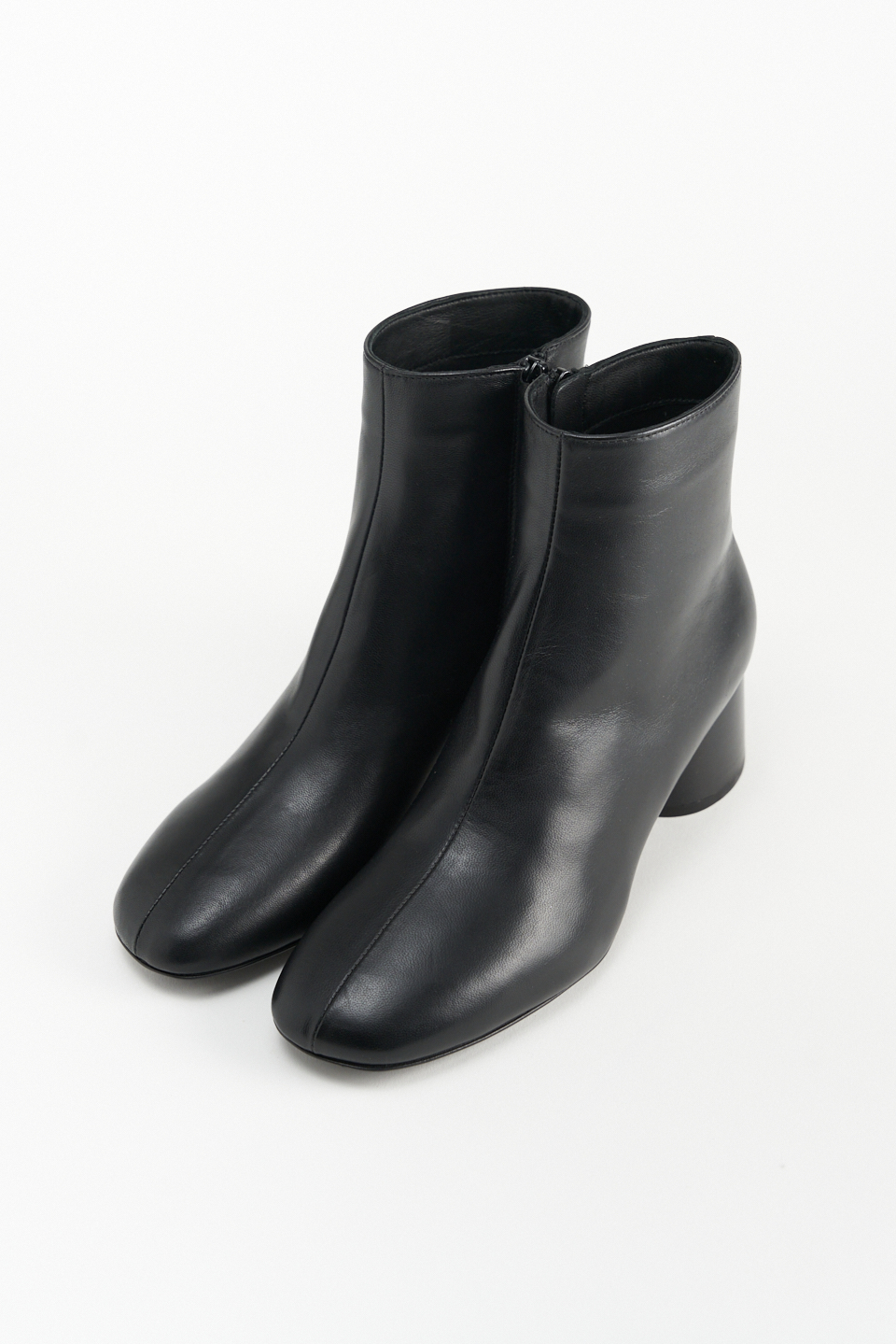 WG1 nappa black
