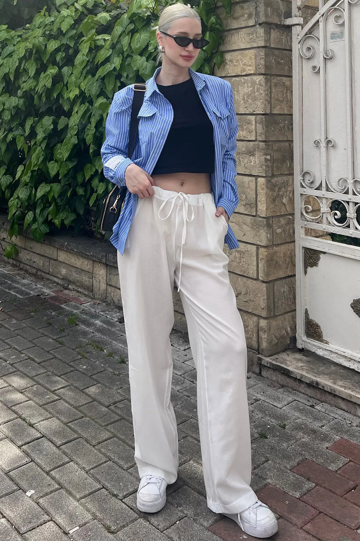 Madmext  Weiße Basic-Strandhose für Damen aus Crinkle-Stoff
