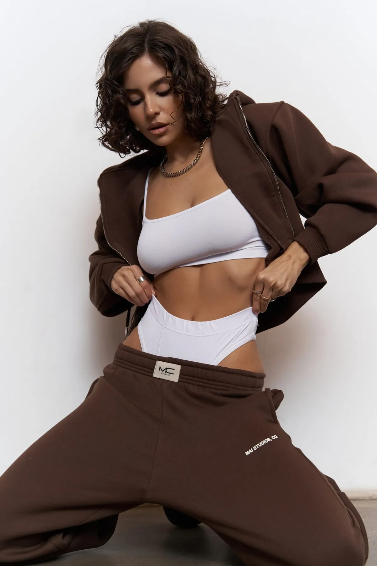 MAİ COLLECTİON  Studios Crop Brown-Trainingsanzug-Set