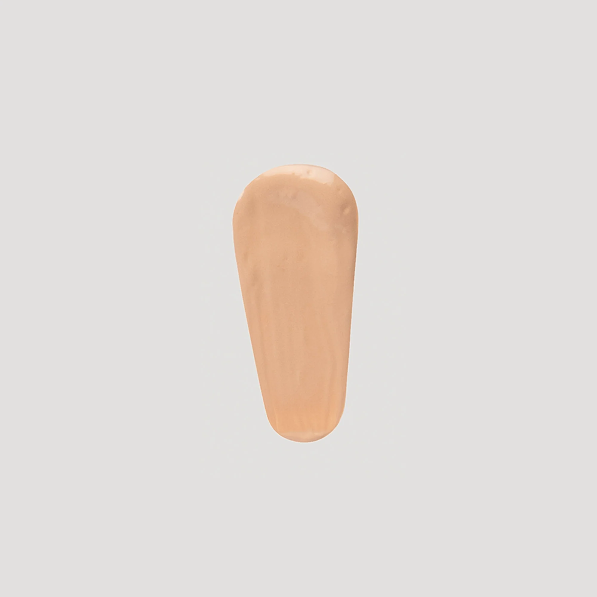 Base de maquillaje líquida ESSENTIAL