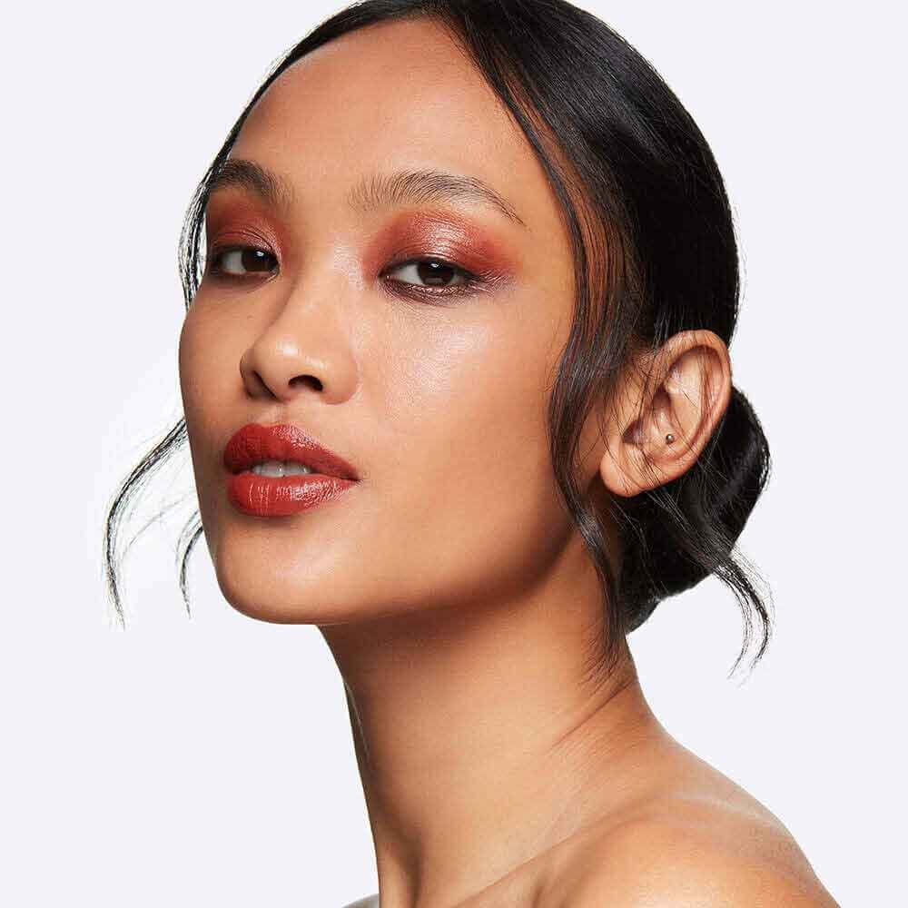 Mac Holiday Collection Wrapped in Red Lip & Eye Kit
