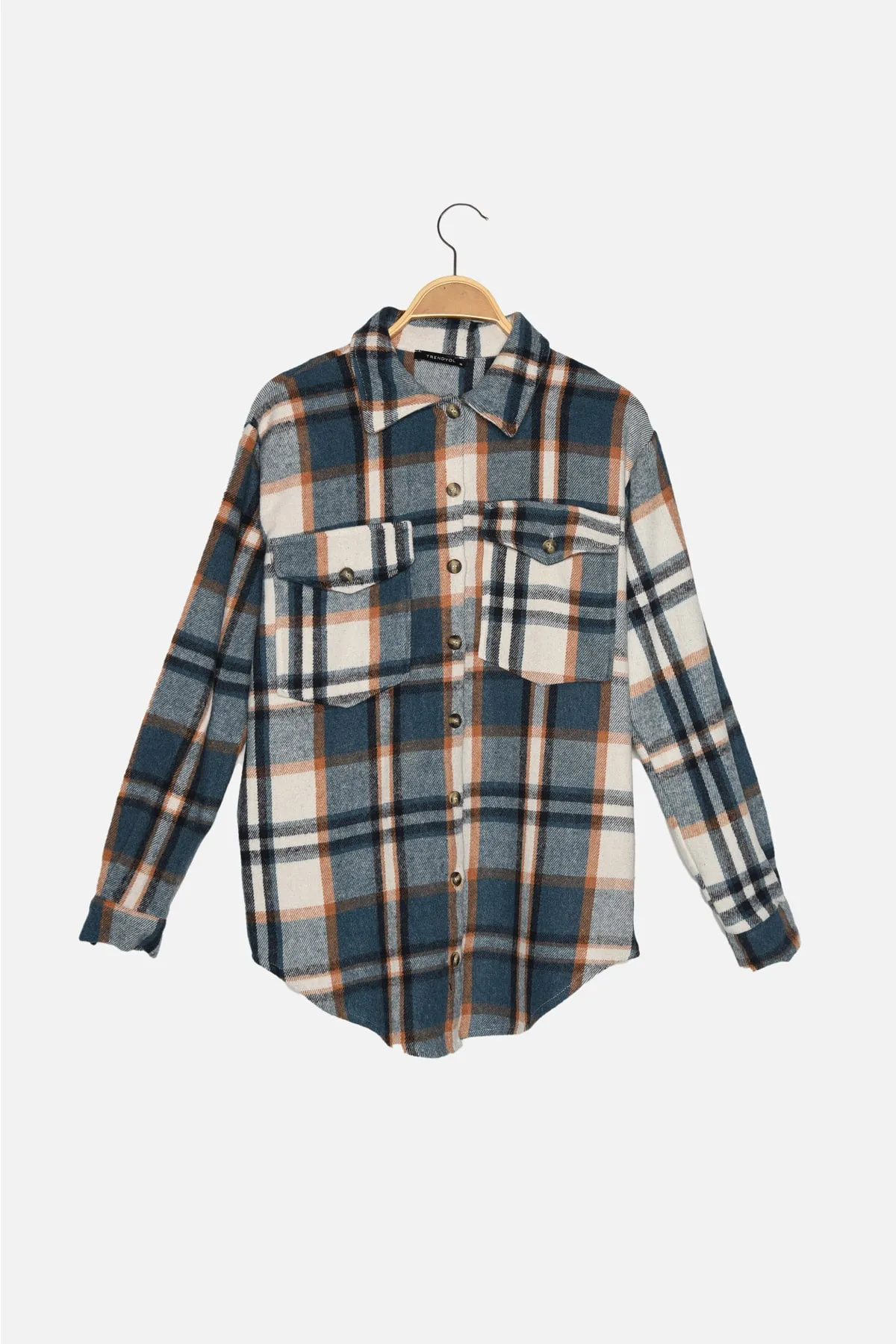 Trendyol Collection  Blau kariertes, gewebtes Hemd in Übergröße/weiter Passform TWOAW22GO0549