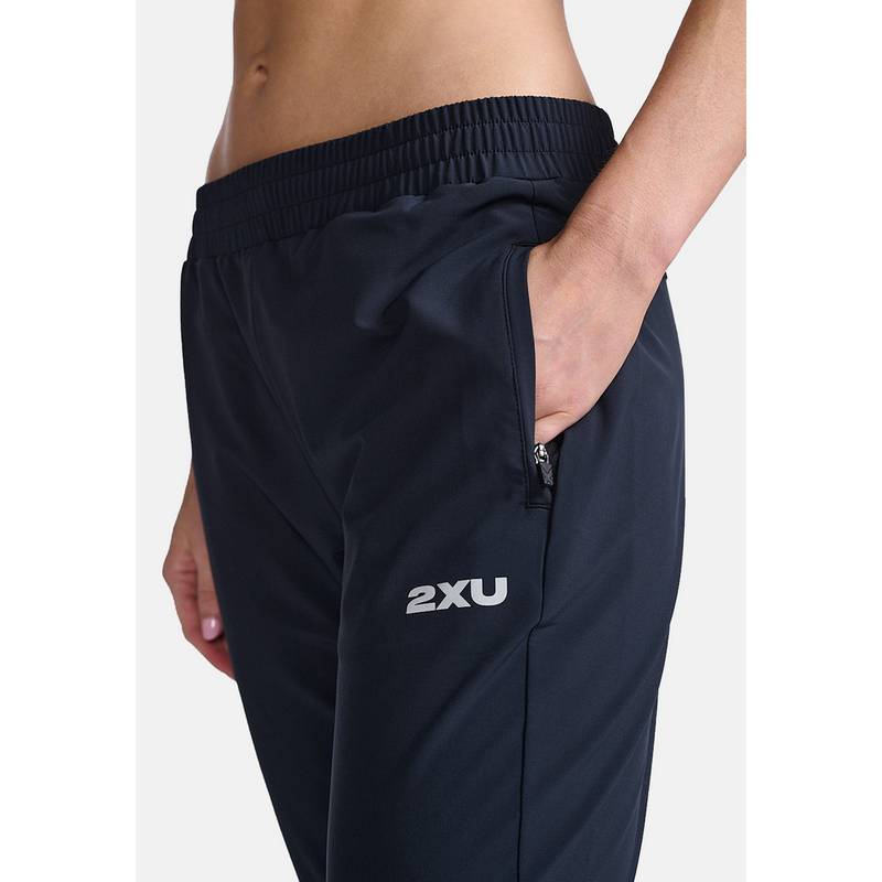 2XU Aero Woven Jogger Sweathose Damen