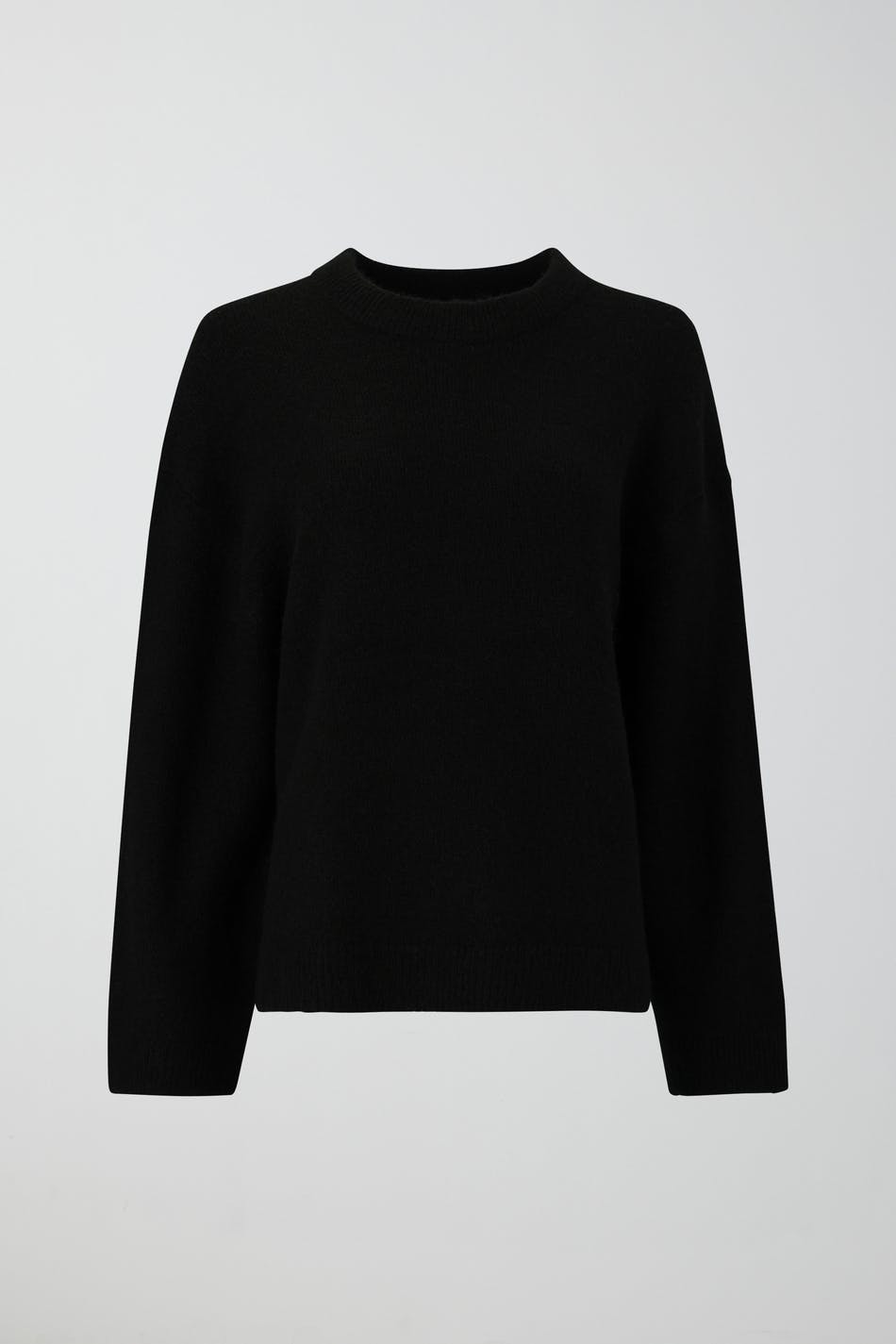 Crew neck knitted sweater