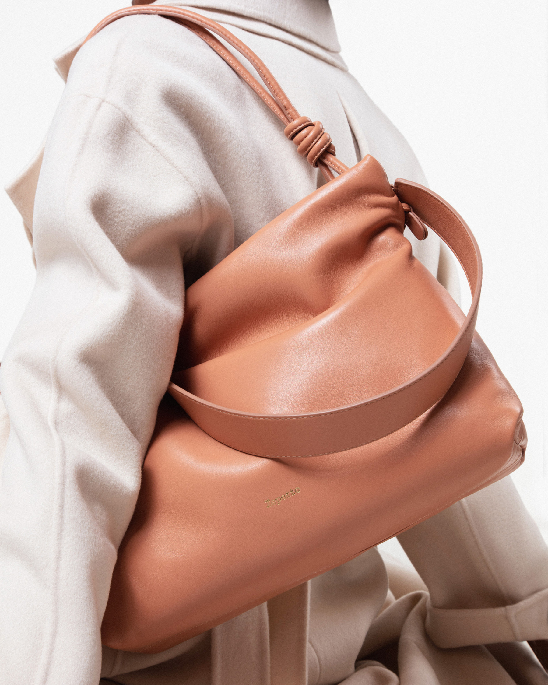 Plume bag
