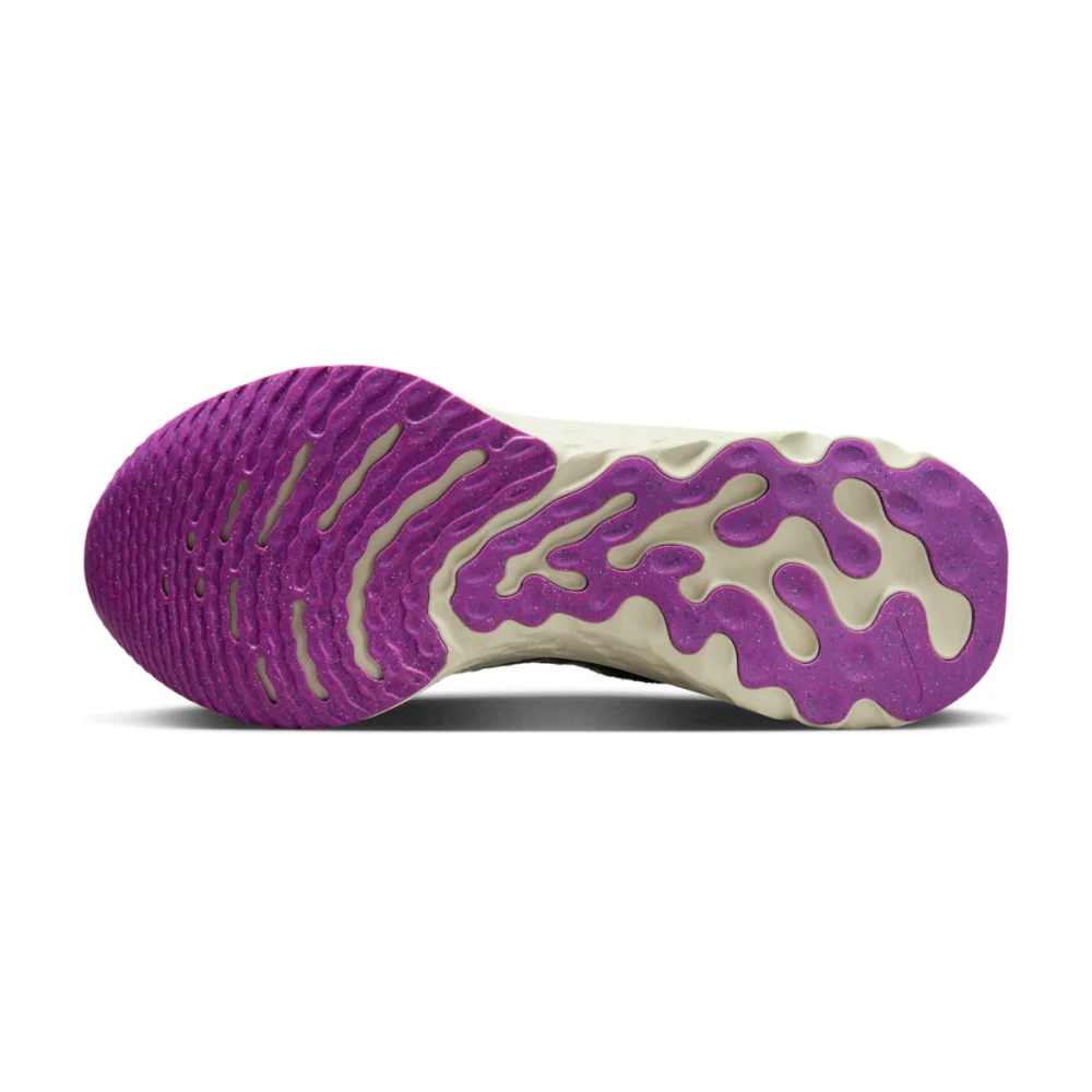 Nike React Infinity Run Flyknit 3 DZ3014-300 / grün