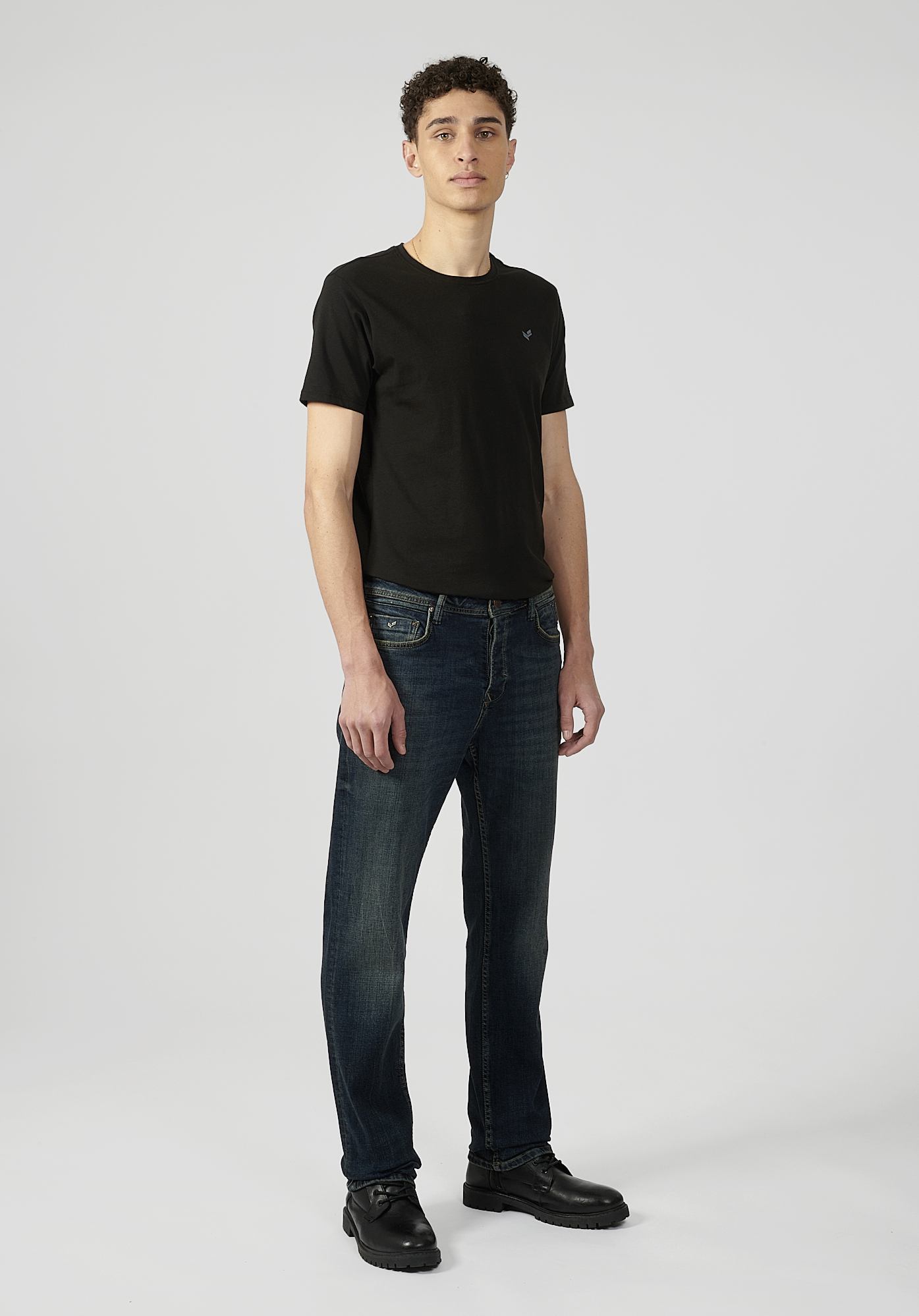 TOBY   Jean bleu straight Homme