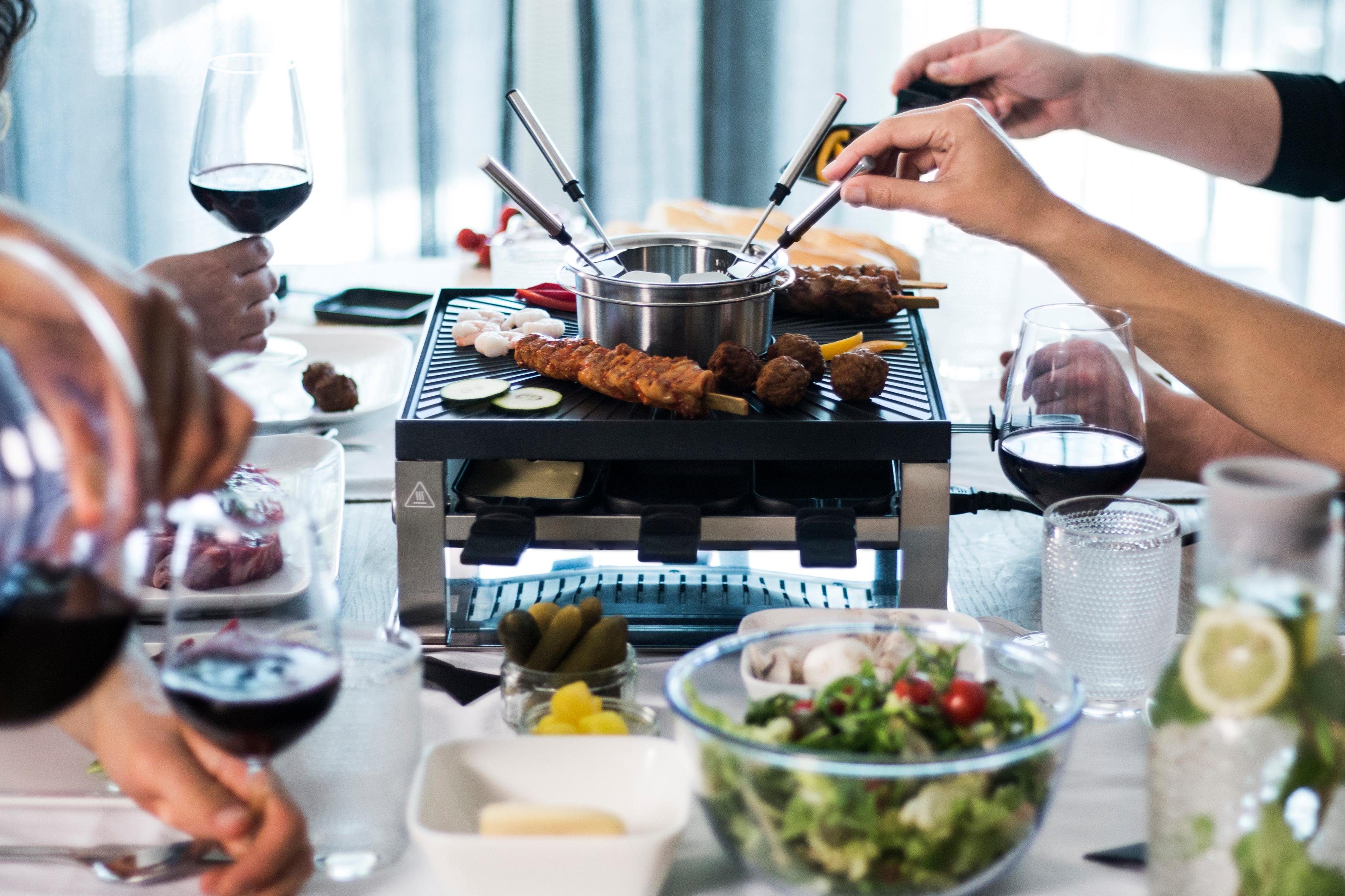 SOLIS OF SWITZERLAND Tischgrill SOLIS Combi Grill, 2000 W, 3 in 1, Fondue, Raclette