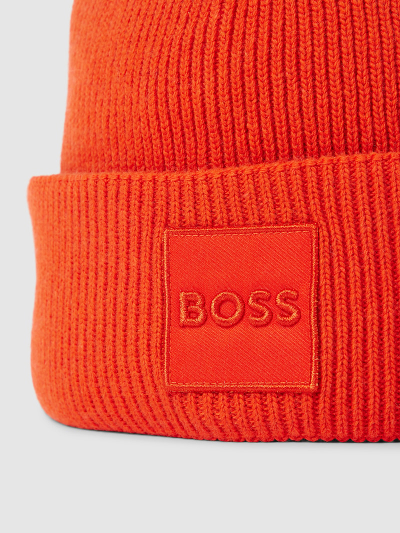 Strickmütze mit Label-Stitching Modell 'Landran' in orange