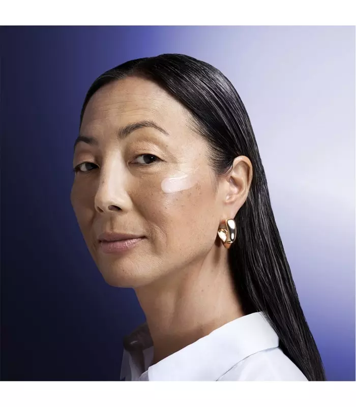 VITAL PERFECTION Concentré Nuit Éclat Contours Redéfinis