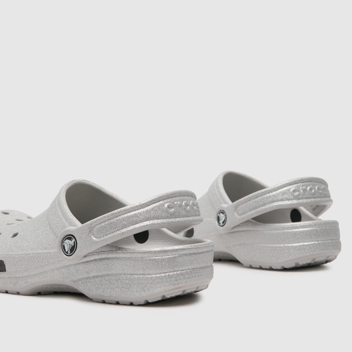 Crocs srebrni klasični bleščeči sandali za dekleta