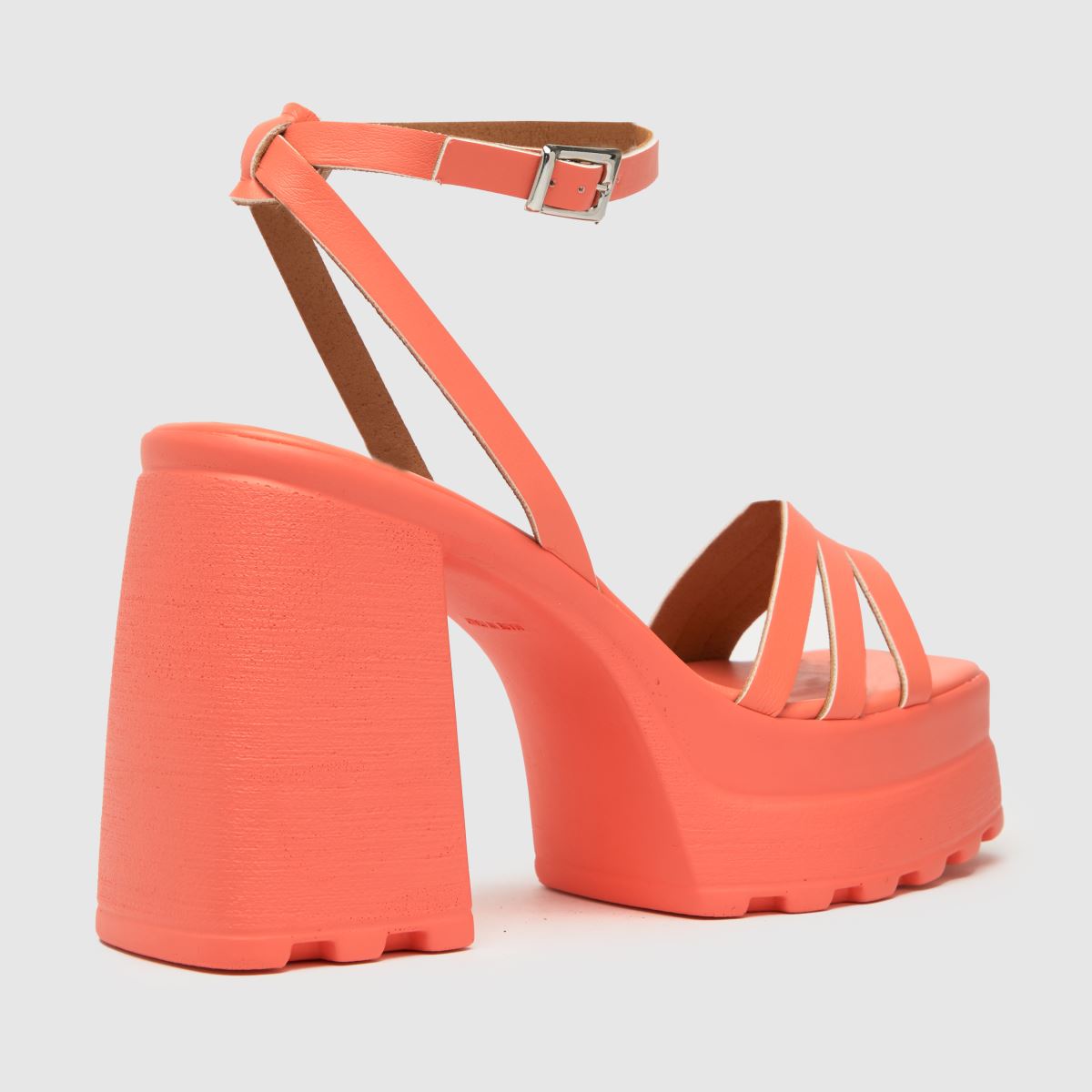 Schuh Sofia platformos magassarkú narancssárga színben