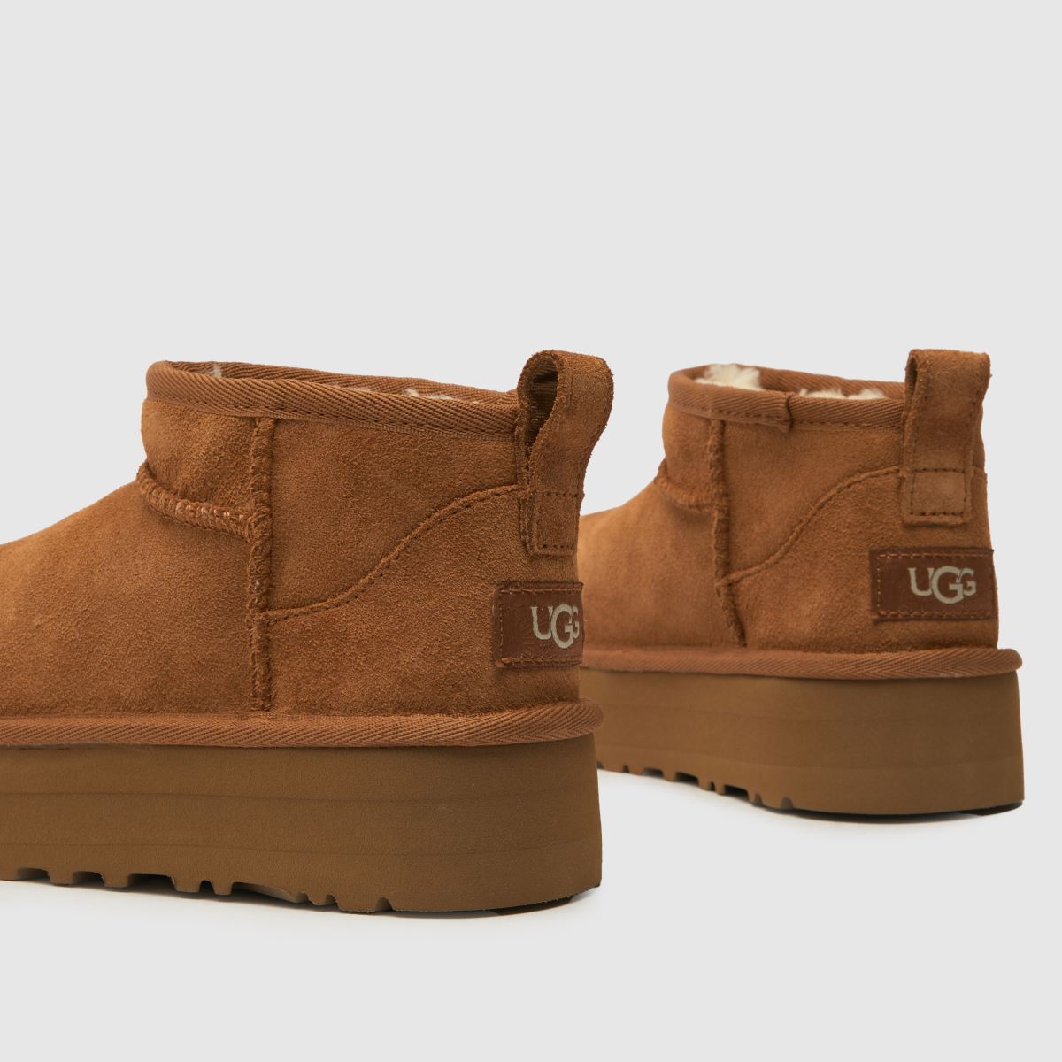 UGG kastanjfärgade klassiska ultra mini-plattformsstövlar för juniorer