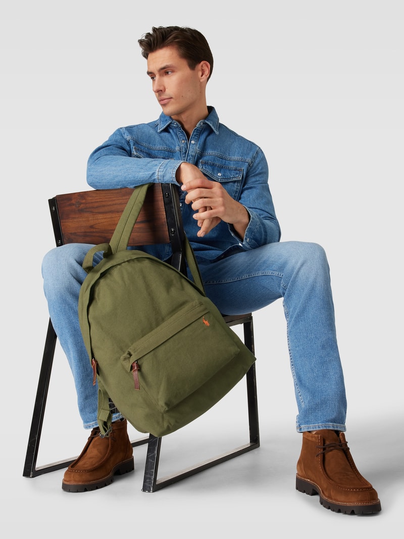 Rucksack mit Label-Detail in olivgrün
