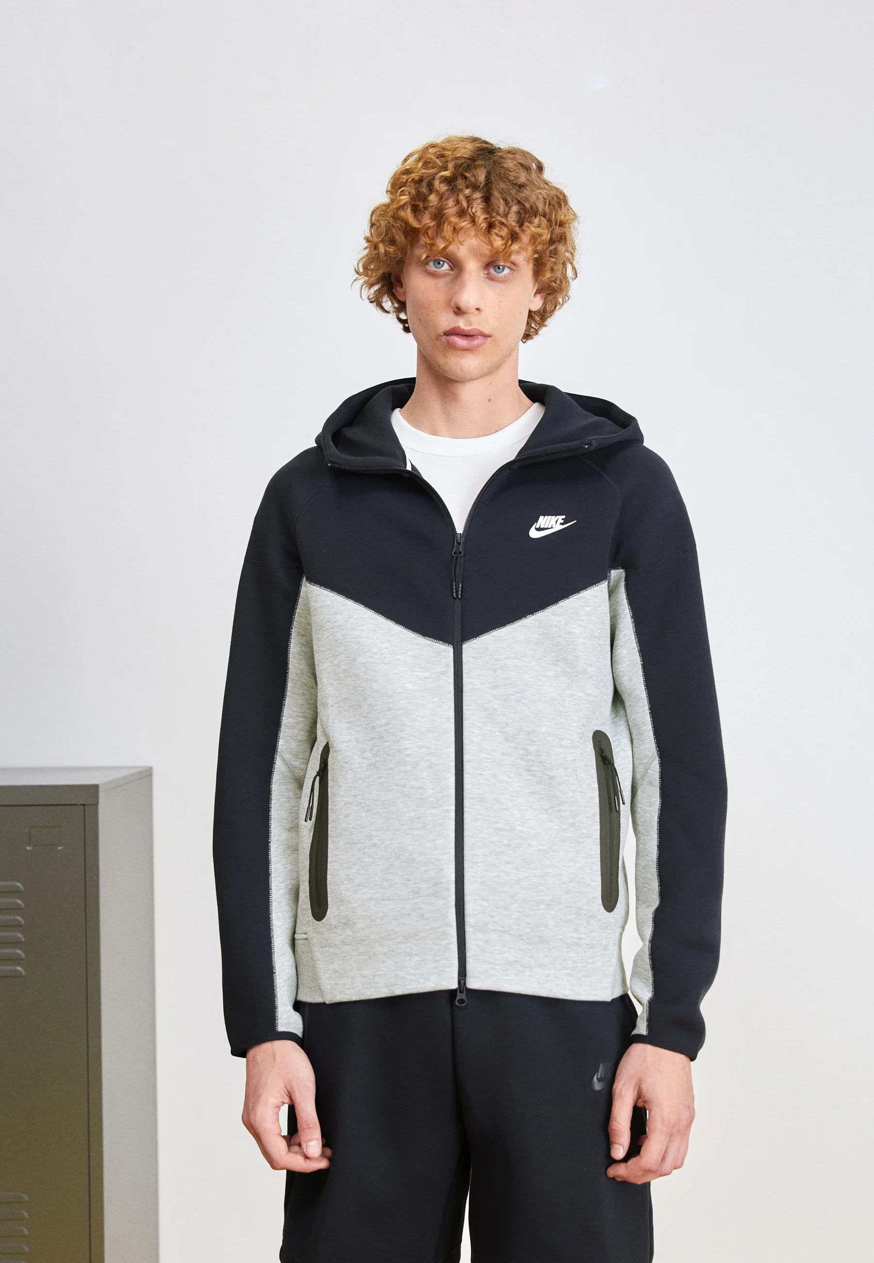 Sudadera con capucha y cremallera Nike Sportswear