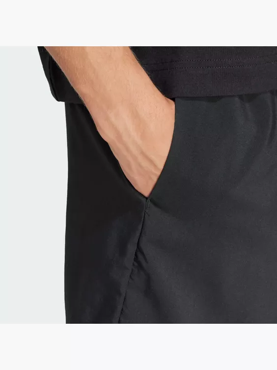 adidas Essentials Small Logo Cargo Chelsea Shorts