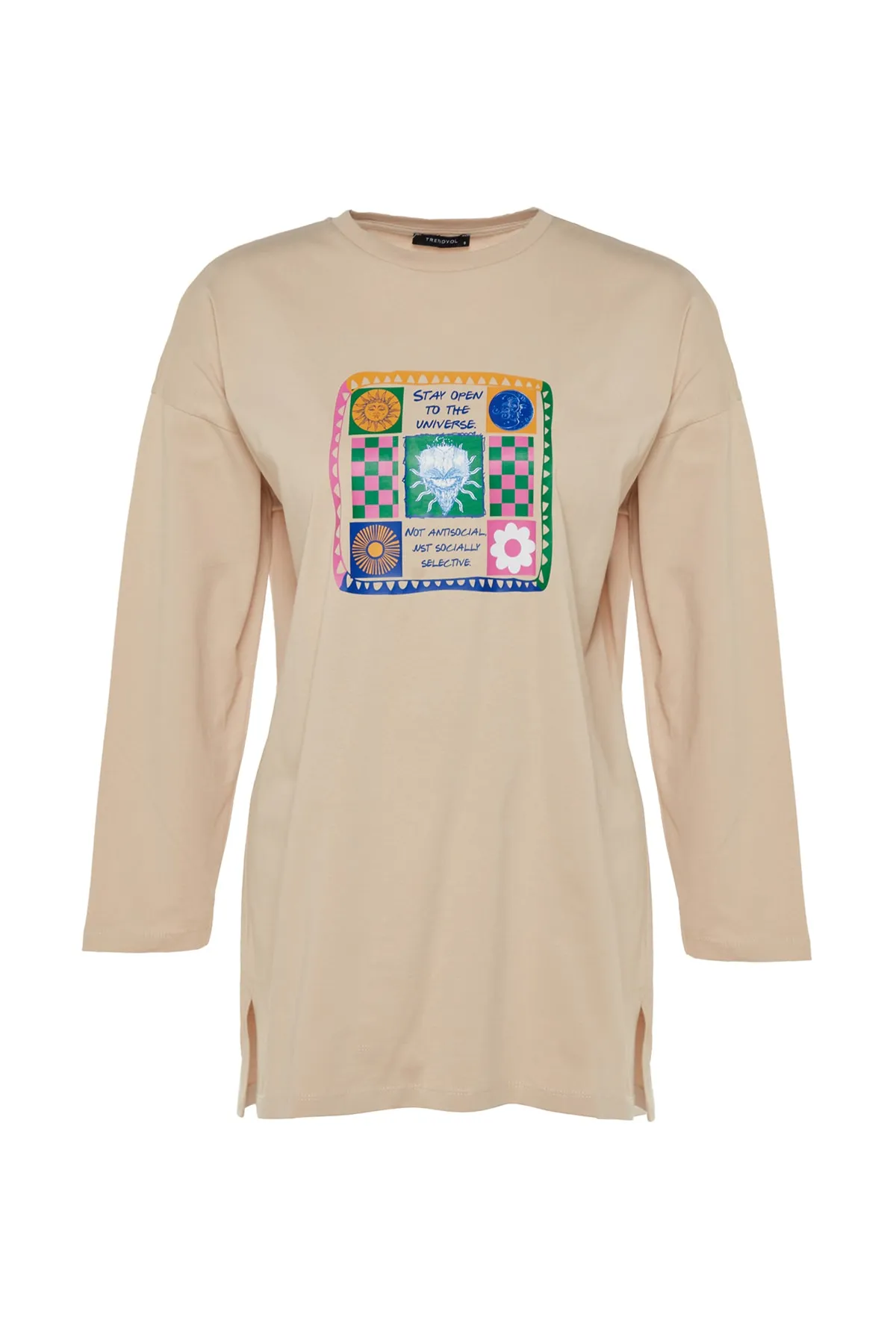 Trendyol Modest  Beiges langärmliges Strick-T-Shirt mit Aufdruck TCTSS23RT00004