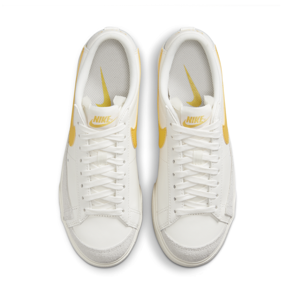 Nike Blazer Low Platform DJ0292-111 / weiss
