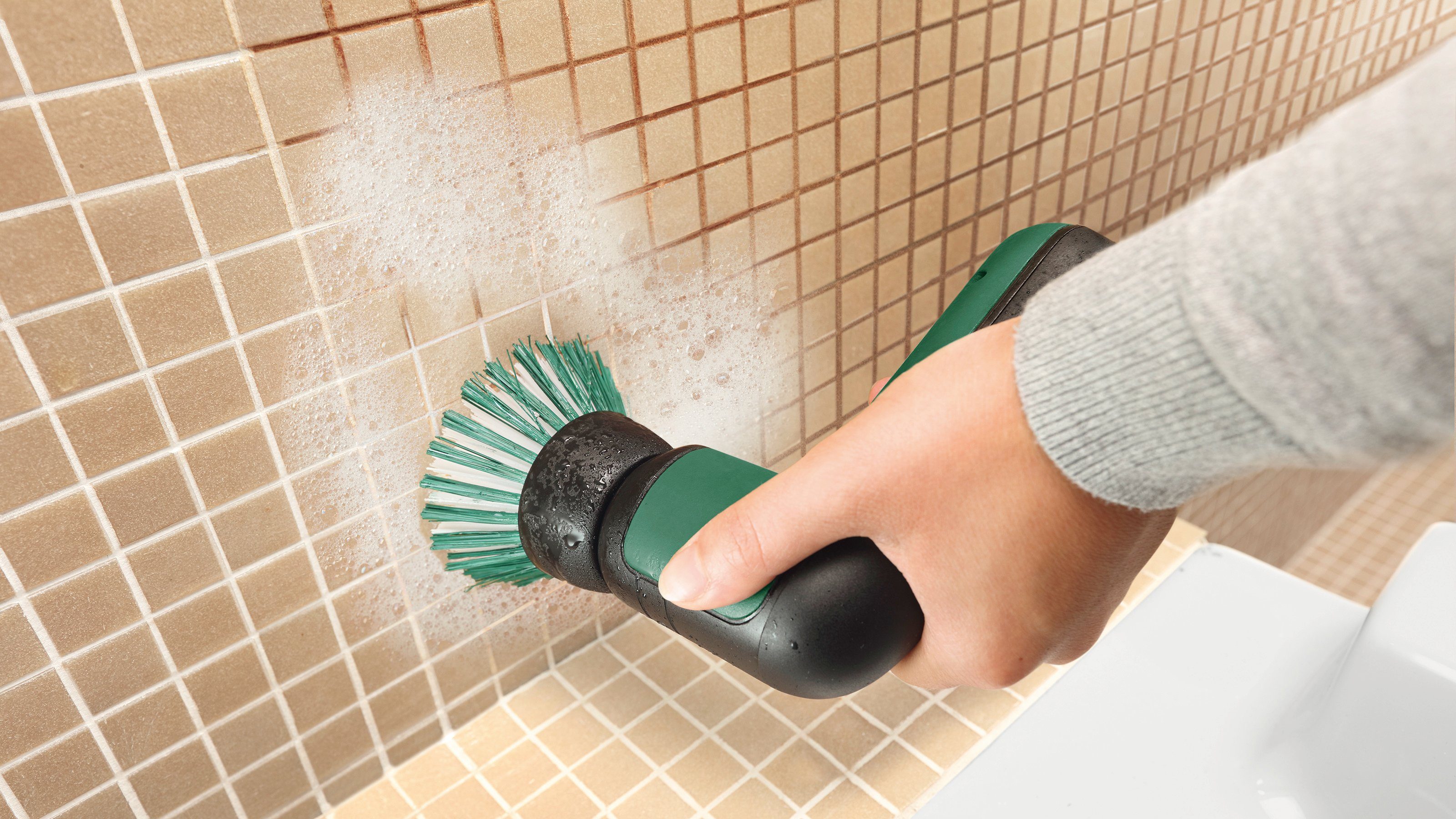 Bosch Home & Garden Akku-Oberflächenbürste UniversalBrush, inkl. umfangreichem Zubehör