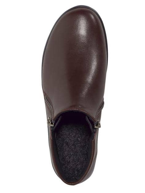 Stiefelette in klassischer Optik
