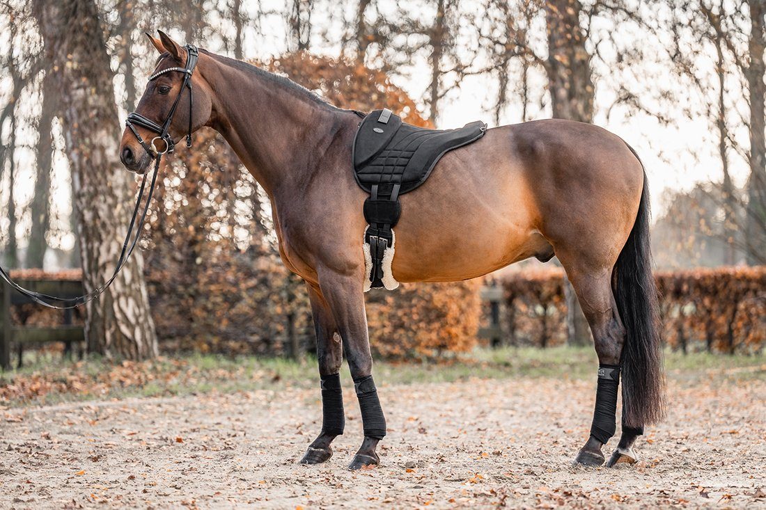 Equinate Wanderreitsattel Reitpad Harper, aus synthetischem Wildleder