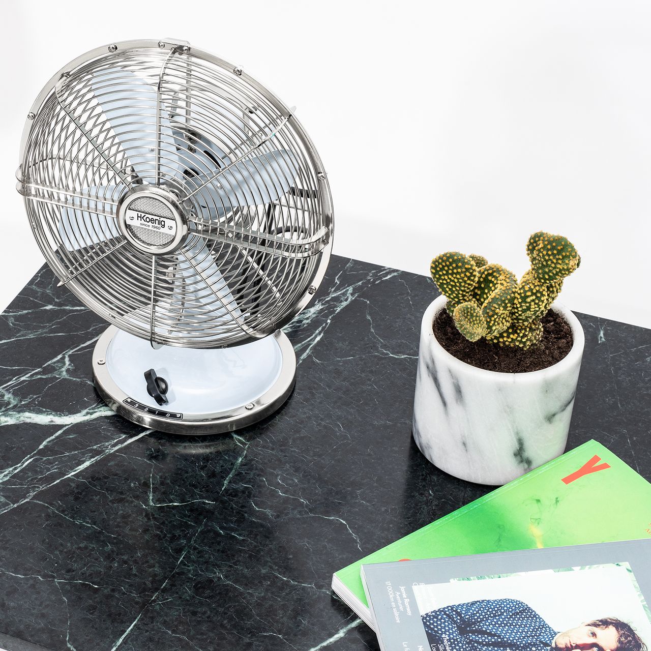 H.Koenig Elektrischer Tischventilator im Retro-Stil, hellblau