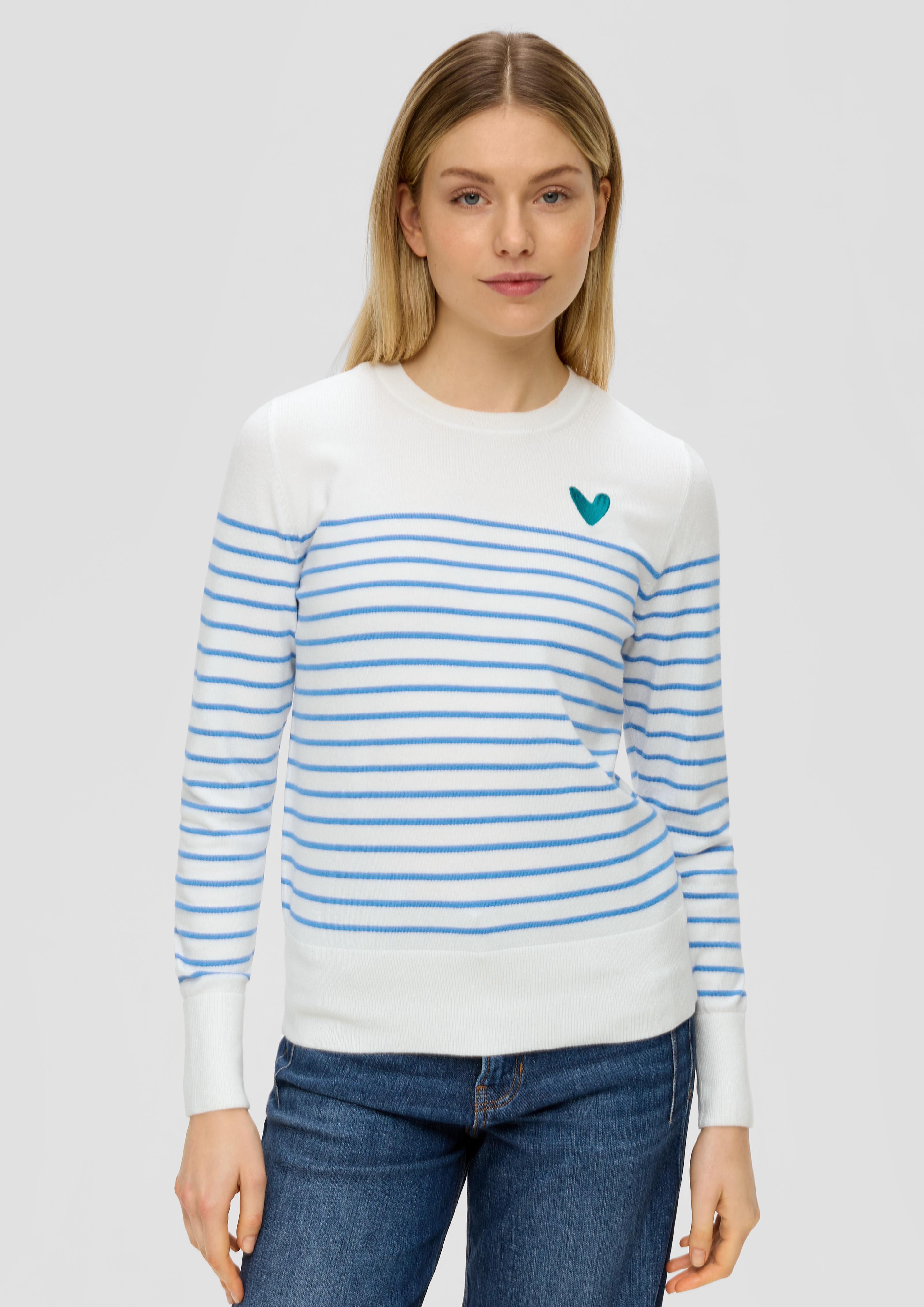 Ringelpullover mit kleiner Stickerei  2141234-55G3