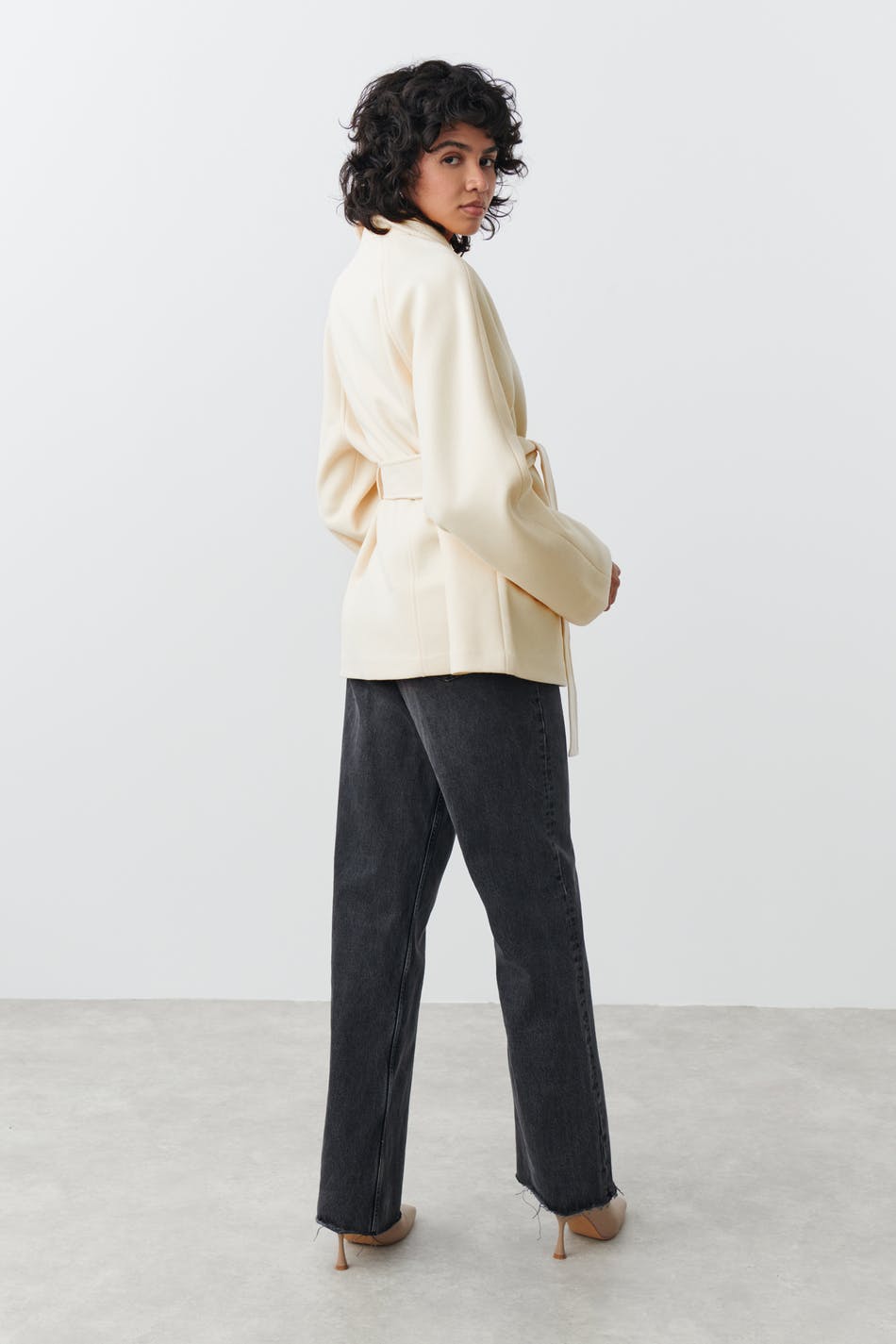 Belted short coat
