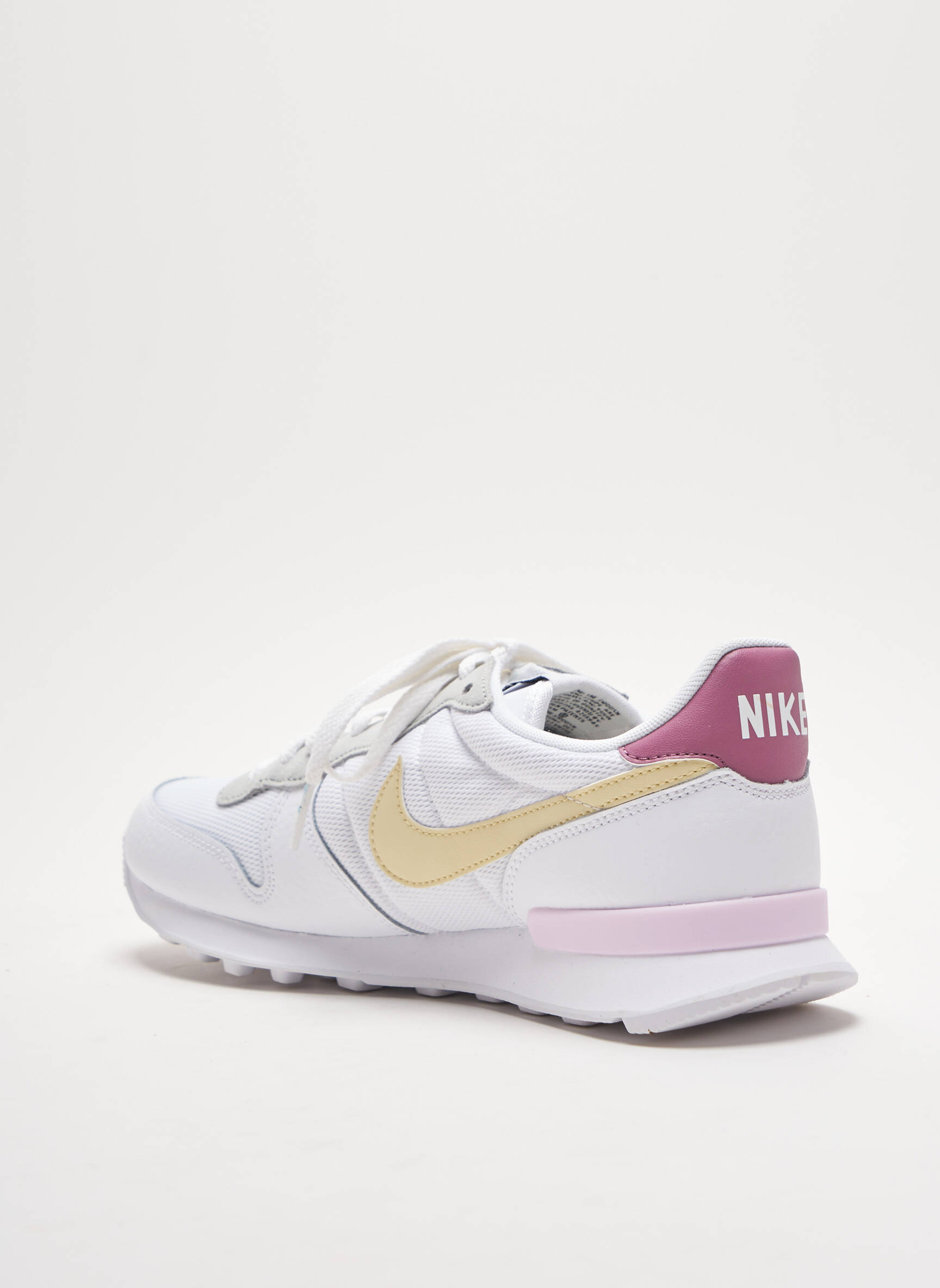 Nike Baskets Femme couleur blanc