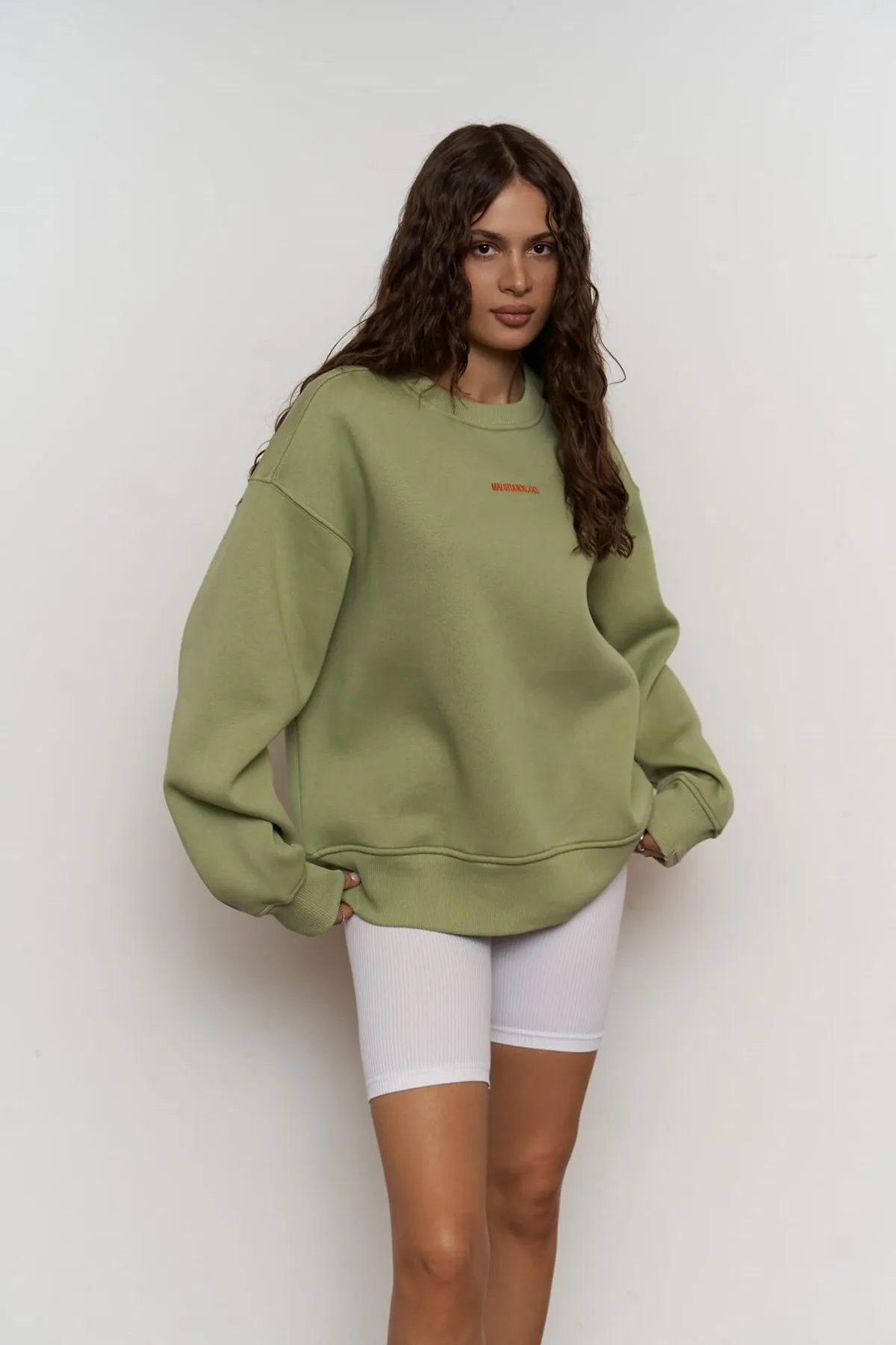 MAİ COLLECTİON  Street Studios Çağla Oversize-Sweatshirt