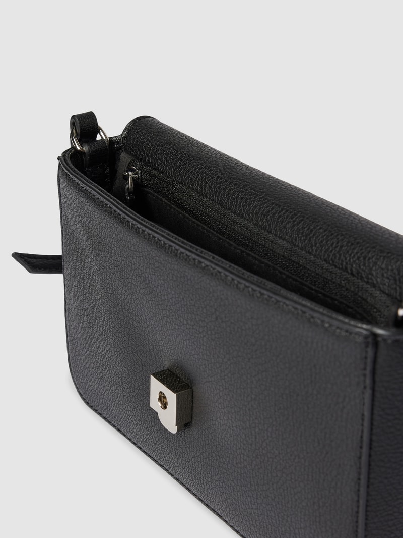 Handtasche mit Label-Applikation Modell 'MINIMAL' in schwarz