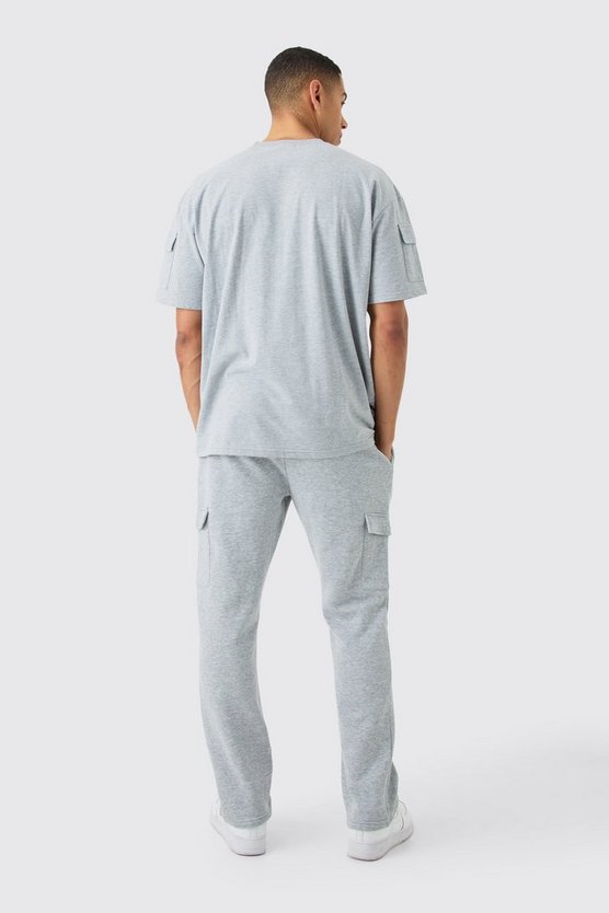 Man Roman Oversize Cargo T-Shirt und Jogginghose