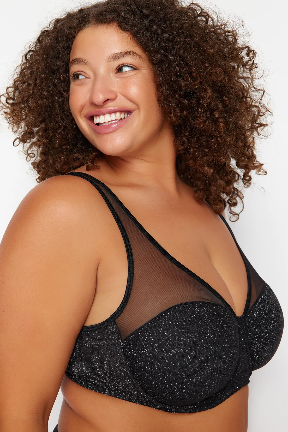 Trendyol Curve  Schwarzer, mit Glitzer überzogener Netz-BH TBBAW24CW00006