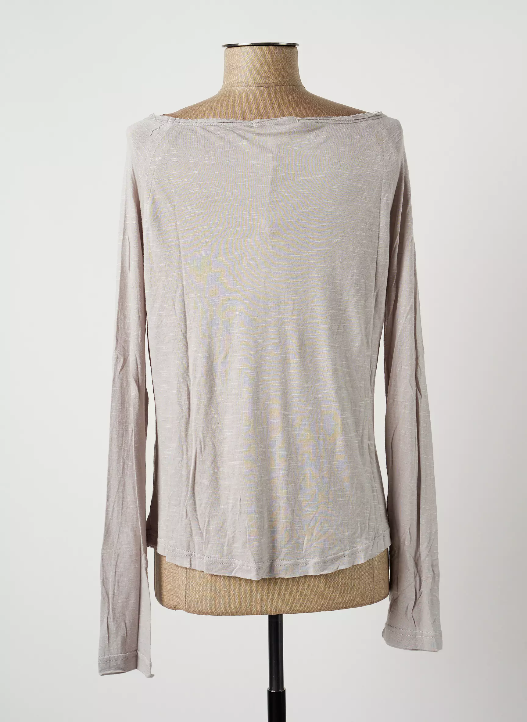 Red   Tshirts Femme couleur gris