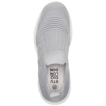 Studio London Slip On Sneaker in grau