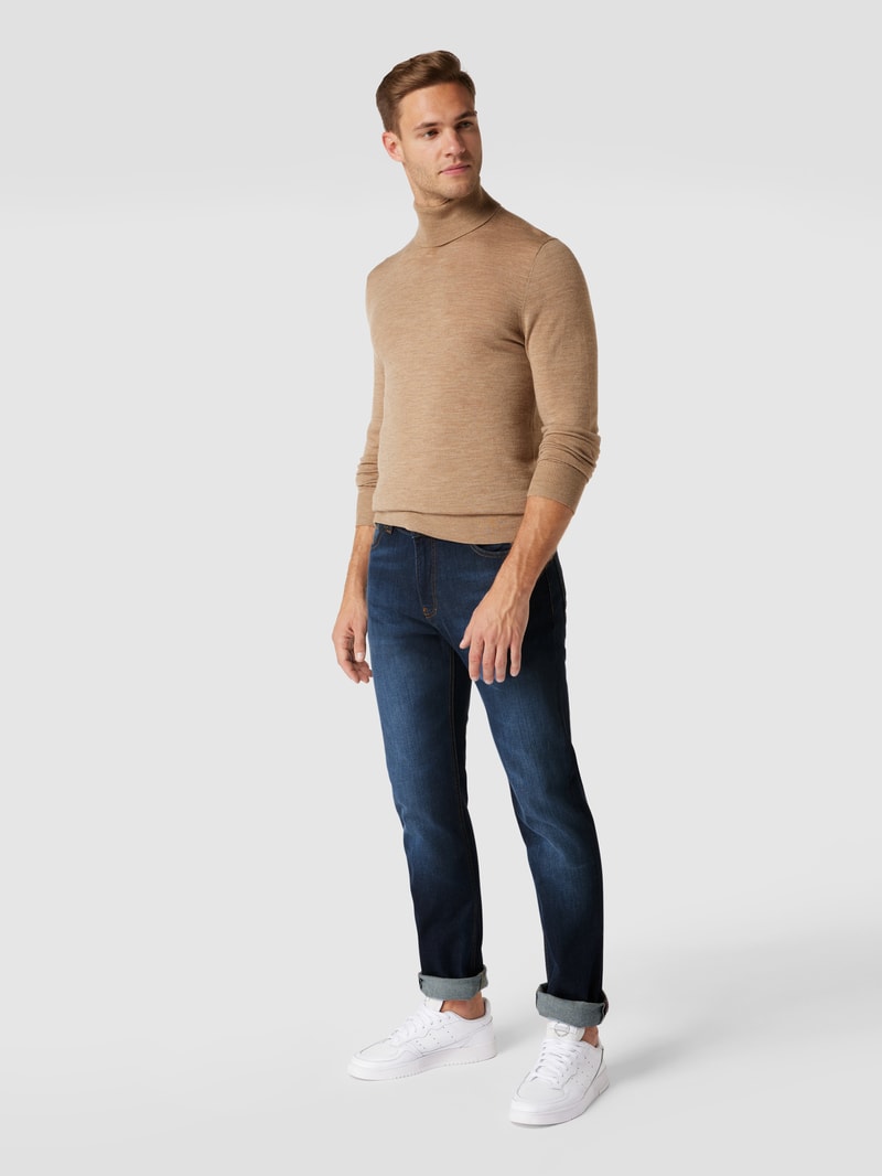 Slim Fit Jeans mit Stretch-Anteil in rauchblau