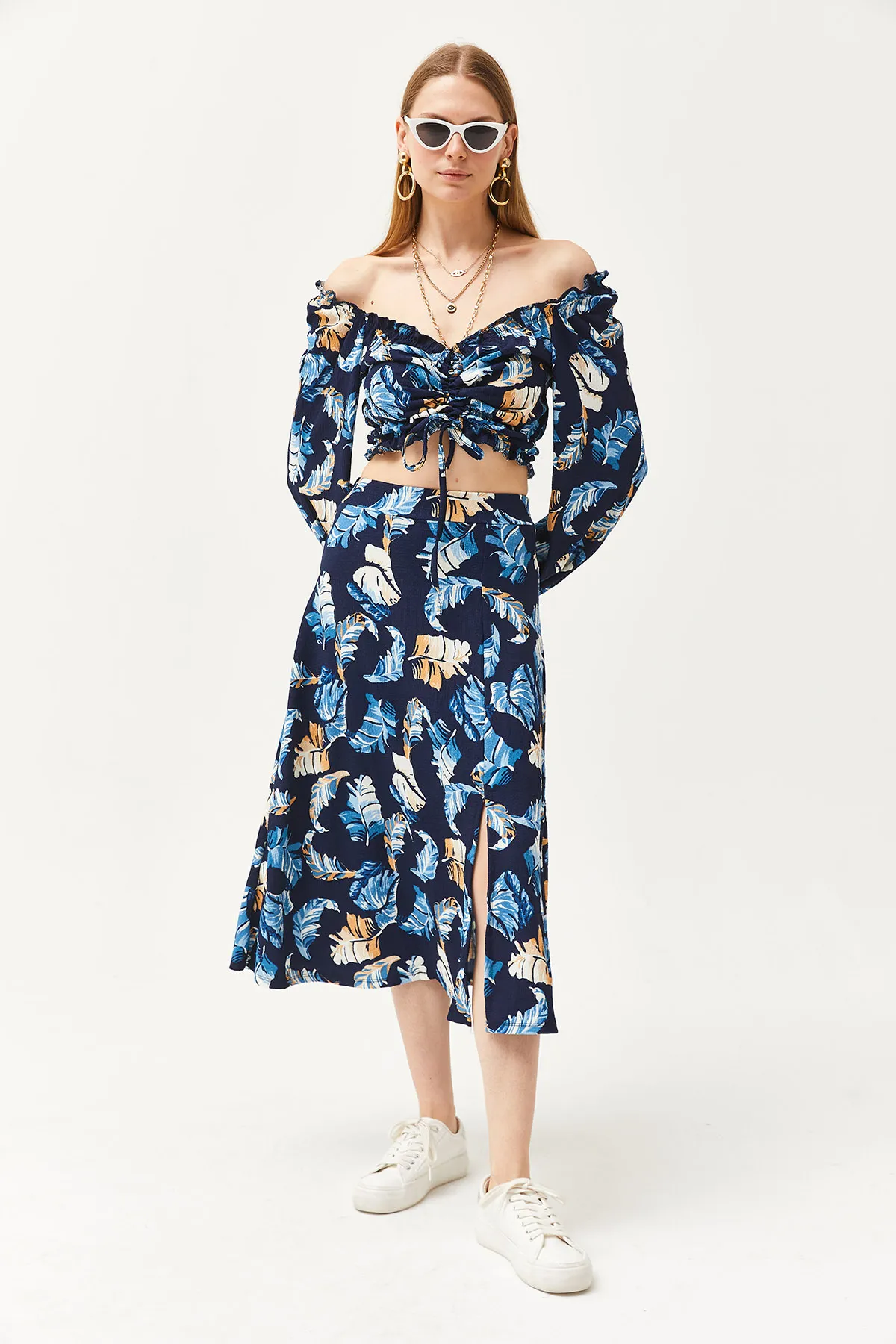 Olalook  Marineblaues Damen-Set aus Oberteil, Bluse, Unterteil und Rock mit Schlitz, TKM-19000188