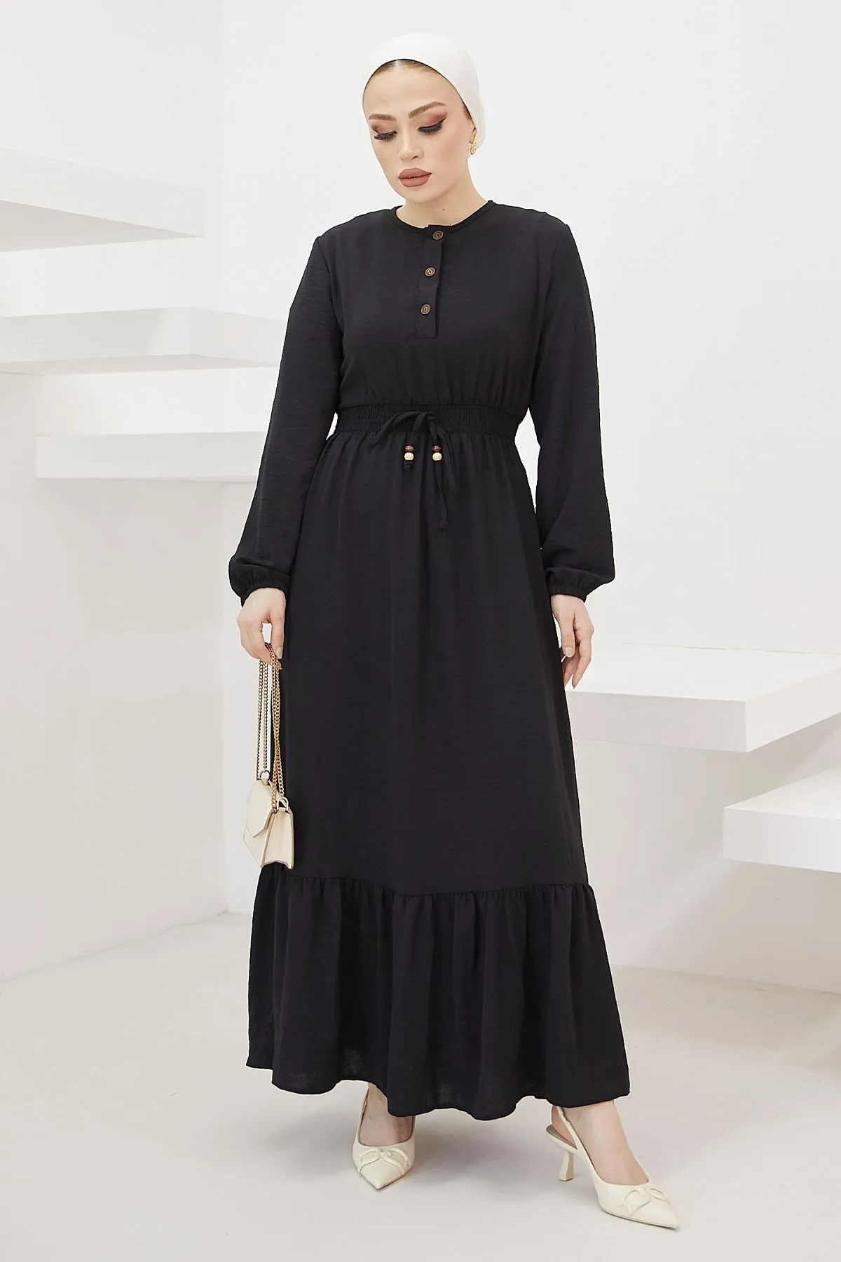 InStyle  Tena Ayrobin-Kleid mit elastischer Taille – Schwarz