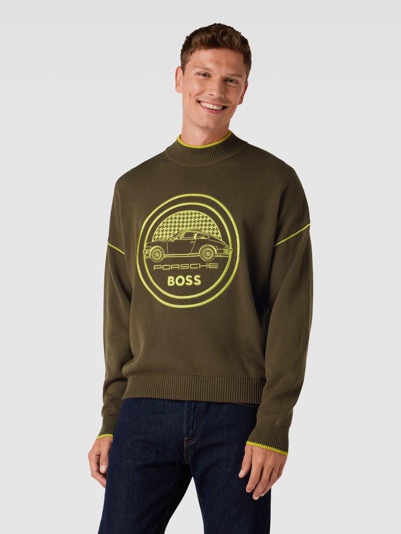 Strickpullover mit Label-Stitching - Porsche X Boss Collection in mittelbraun