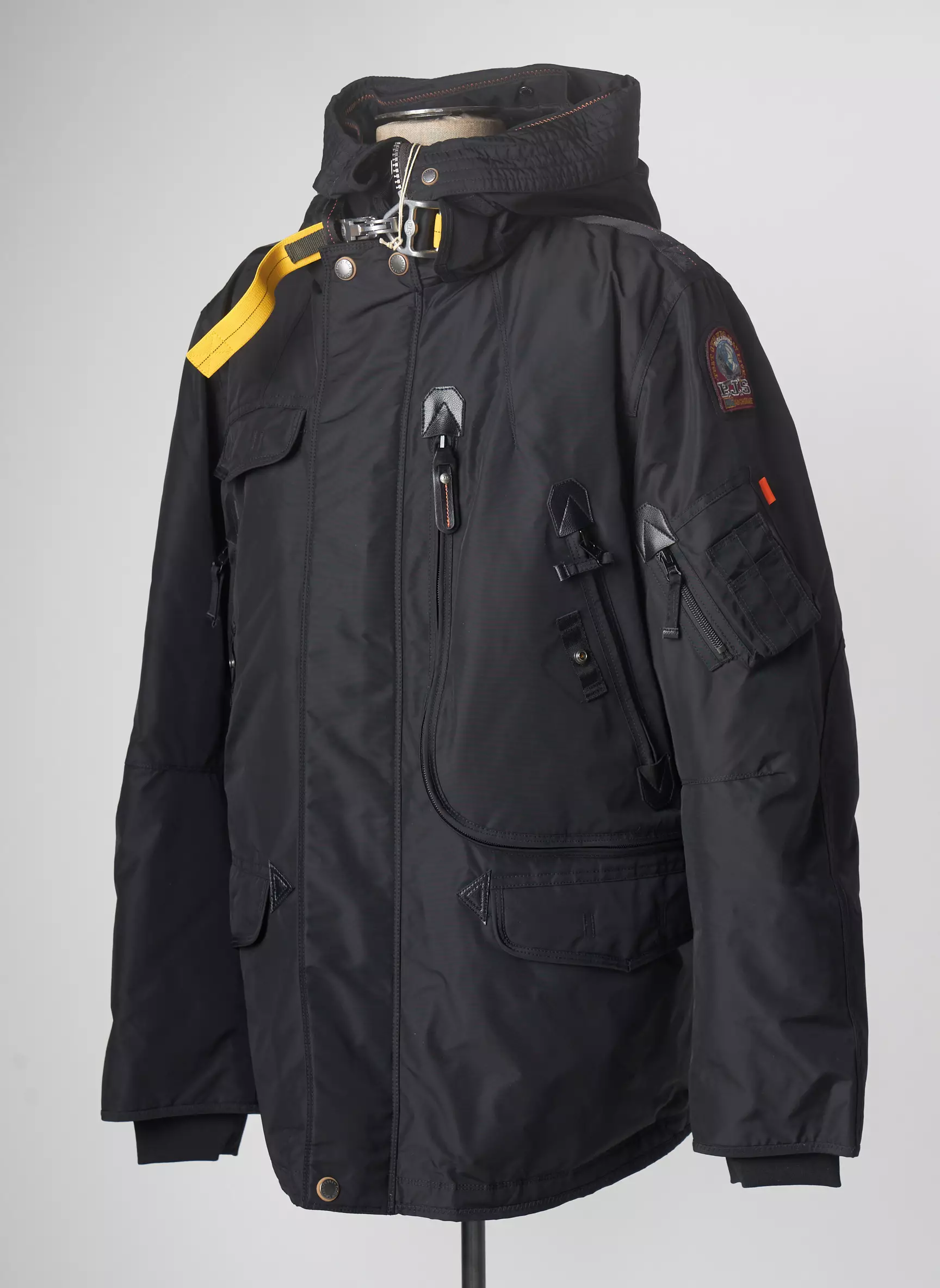 Parajumpers Doudounes Homme couleur noir