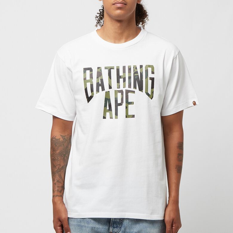 A Bathing Ape 1st Camo NYC Logo Tee M white x green