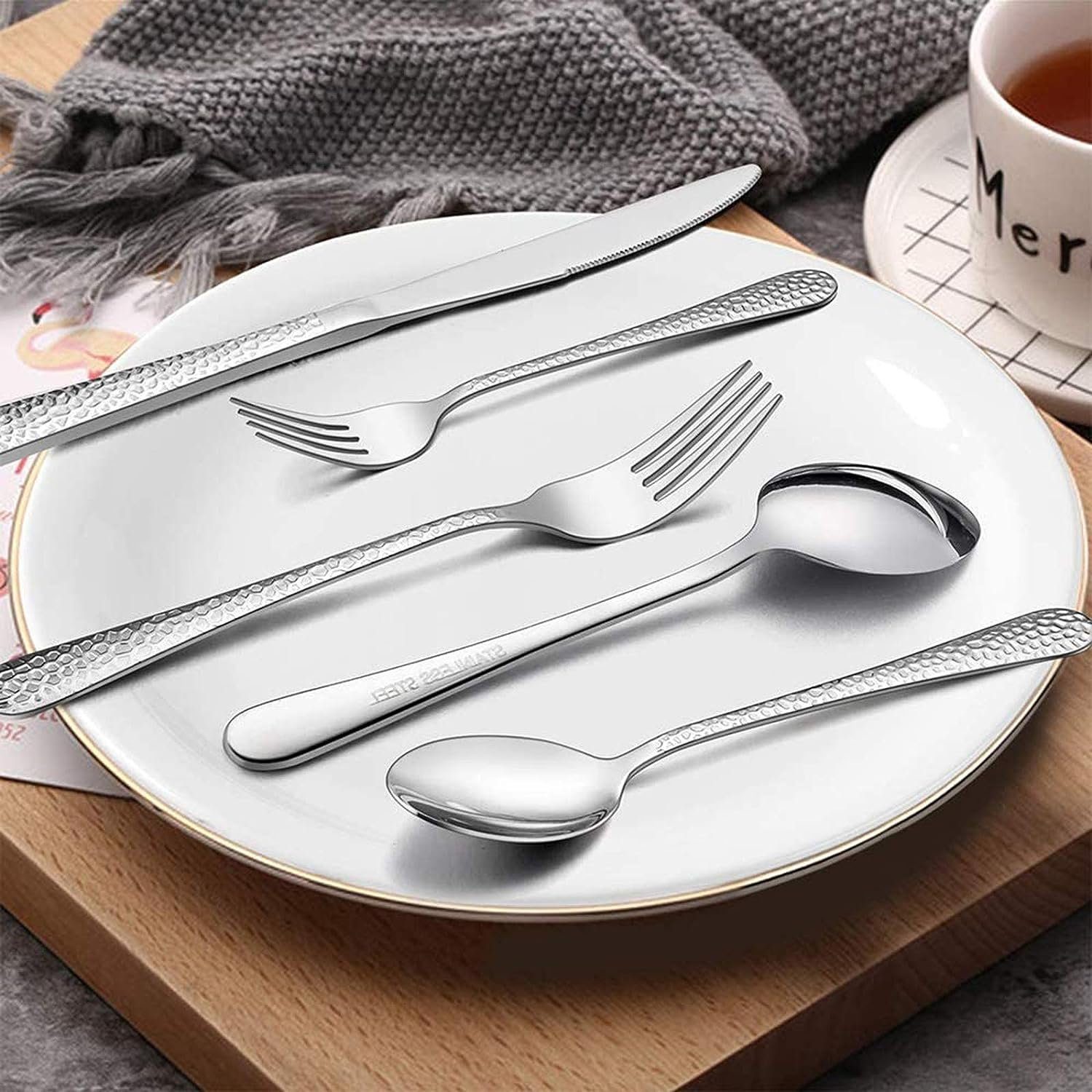 AKKEE Besteck-Set 30-teilig Besteckset Edelstahl Essbesteck für 6 Personen, mit Messer Gabel Löffel, Gehämmertes Tafelbesteck für Haushalt/Küche