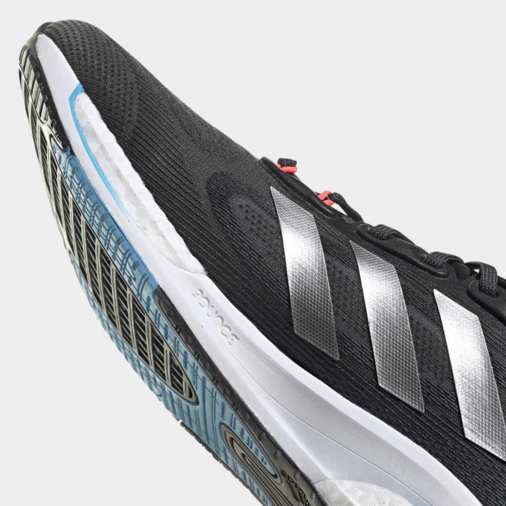 adidas Supernova M GY6555 / grau