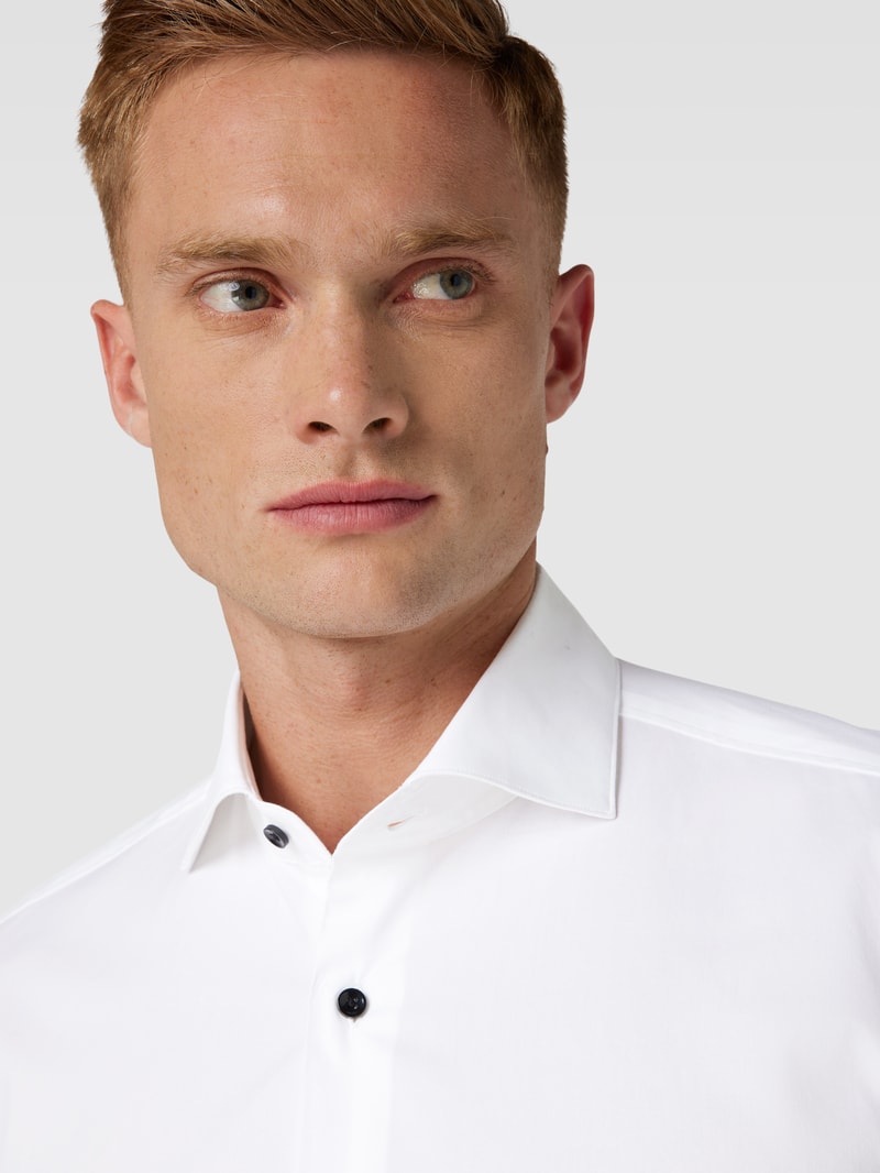 Slim Fit Business-Hemd mit Kentkragen Modell 'Hank Party' in weiß