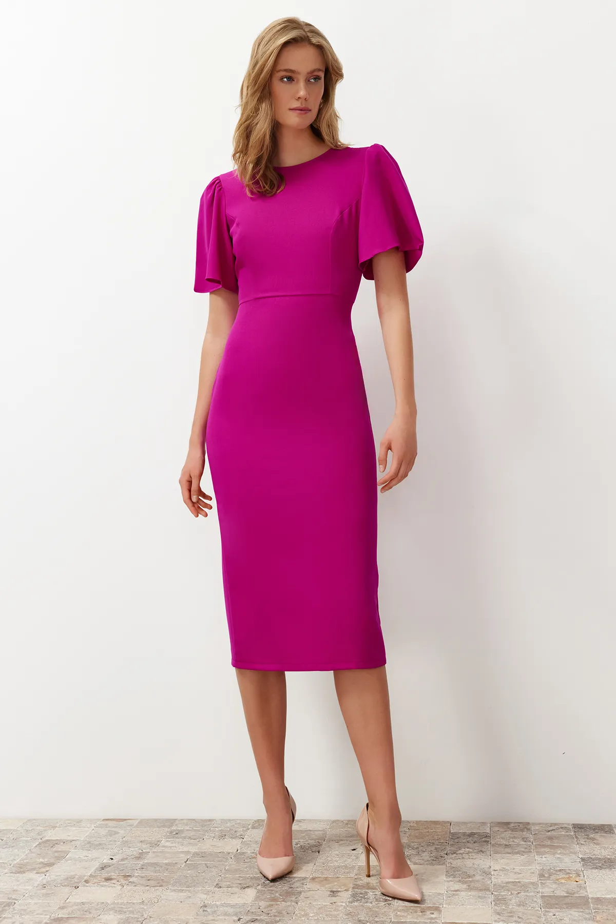 Trendyol Collection  Gewebtes Midikleid in Fuchsia TWOSS24EL00659