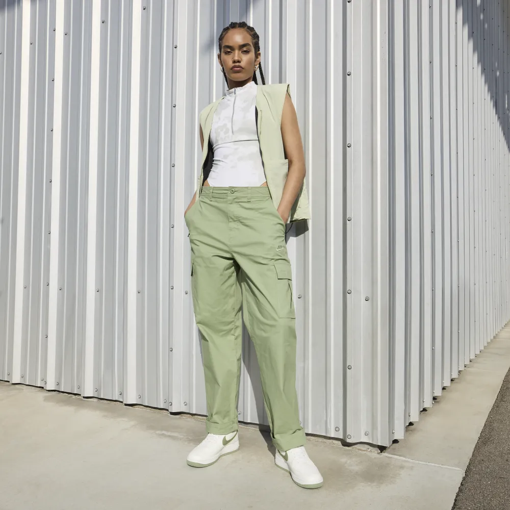 Nike Air Force 1 07 SE Suede DV3808-106 / weiss