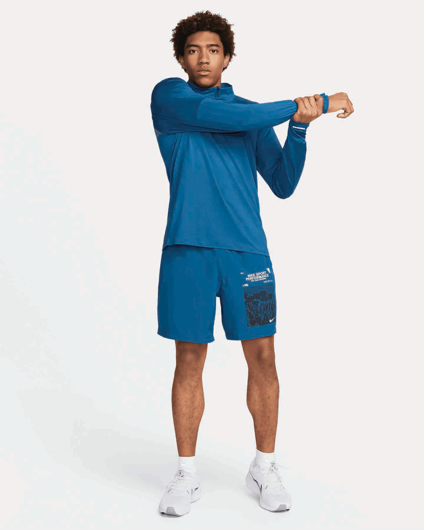 Pantalone Training Nike Dri Fit Form 7'' Gfx M FN3283-476