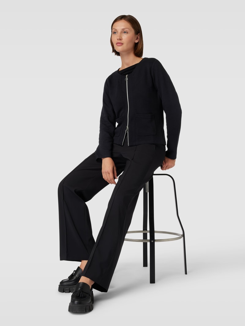 Jacke mit Eingrifftaschen in schwarz
